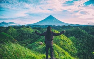 How Hiking Builds Strength, Endurance, and Balance